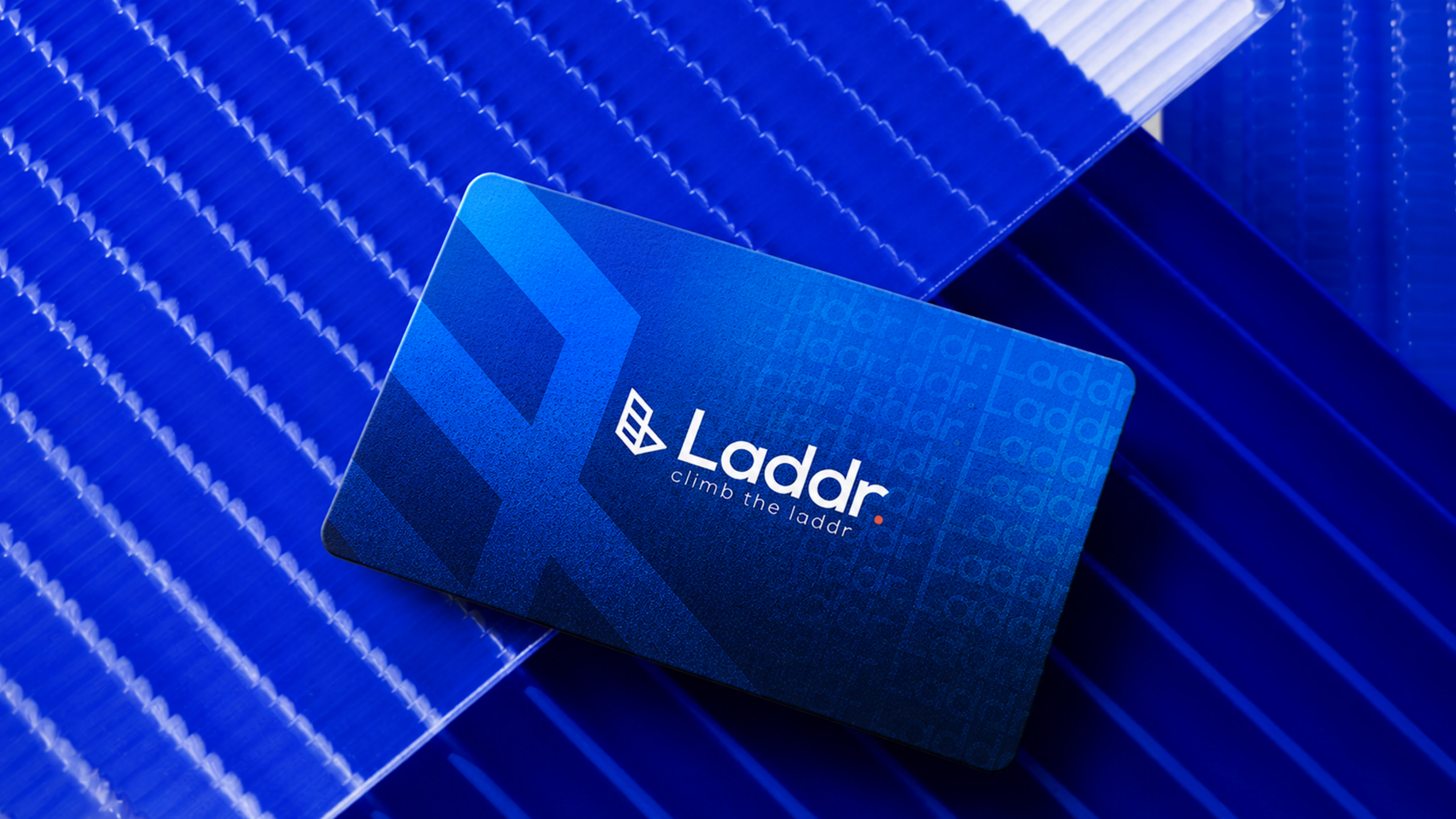 Laddr Metallic Brand Card